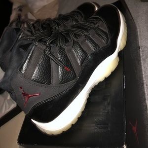 Jordan 11s